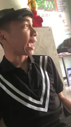 Thêm 1 đoạn video