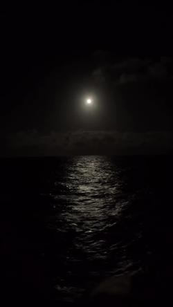 Recut | Sea at night 