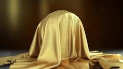 Recut | gold curtains ⁴