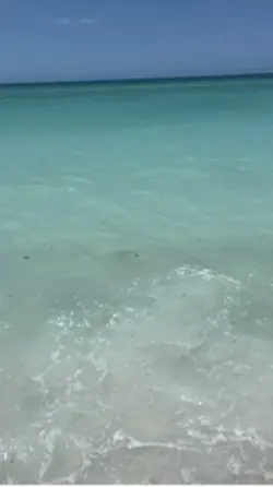 Relaxing ocean 