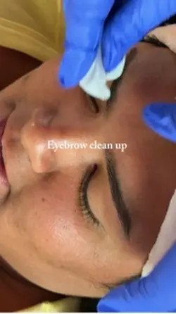 brow wax