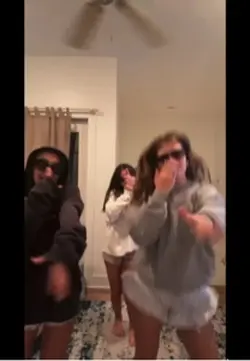 Dancemoms3persondanc