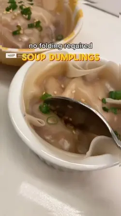 Soup dumplings 