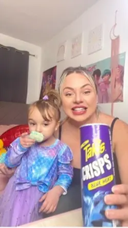 Takis 2 