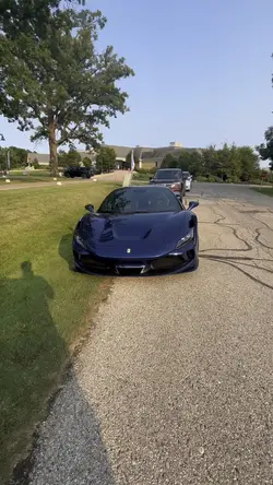 Ferrari f8 tributo