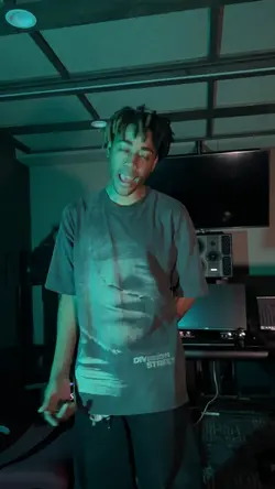 Add 1 clip