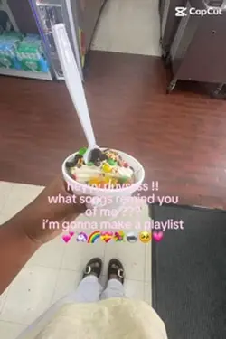 ᴍᴀᴋᴇ ᴀ playlist🌈📀✝️