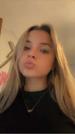 🫰🏻