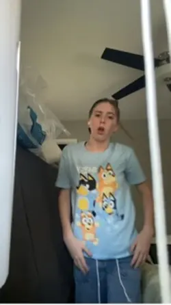 I am the moon 
