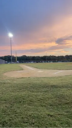 Softball 🥎 rizz