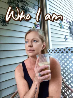 Who AM 