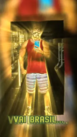 FOTO NO ESPELHO