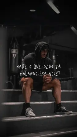 se esforça