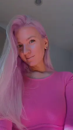 Hair color change