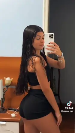 No chão🤌🏽🤌🏽