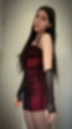 trend red dress