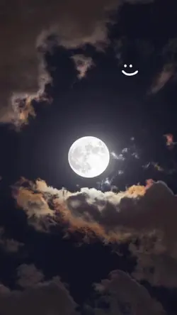 a lua é linda 