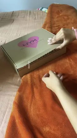 unbox with me