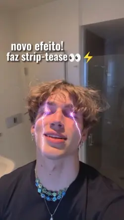 FAZ STRIP-TEASE