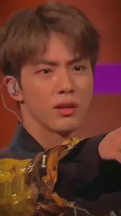 HAPPY birthday jin!!