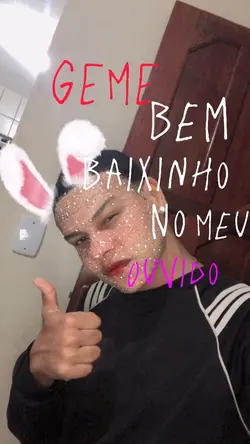 Geme bem baixinho 