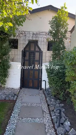 Travel moments