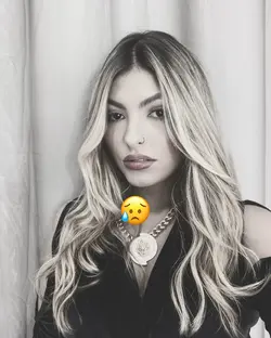 Feliz e triste 