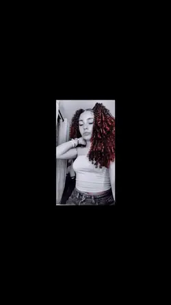 curly hair😍😍
