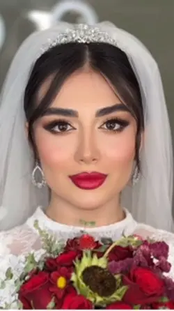 دختر ایرونی