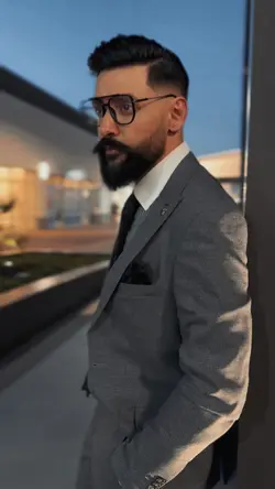 Suit 