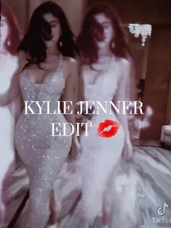KYLIE JENNER 