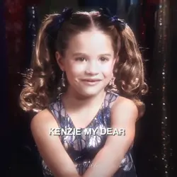 Kenzie Xmas Kids 🤍