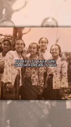 kebaya tuh kaya gini