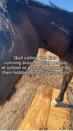Horse-girls 