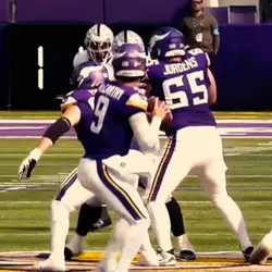 Vikings fans 😔