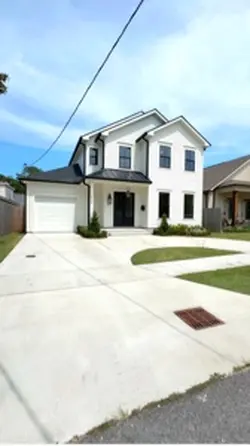 Real estate reel