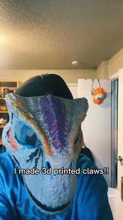I made claws!!
