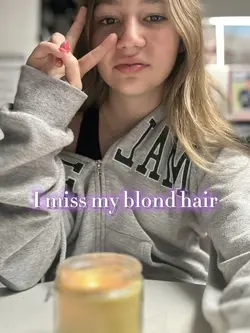 My blond hai