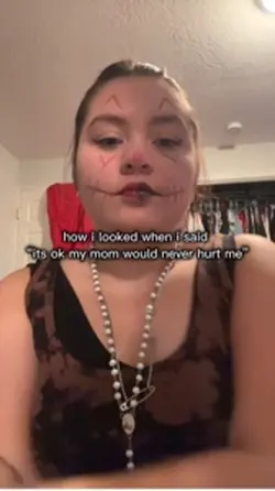 💋