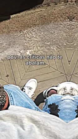 As críticas n abalam