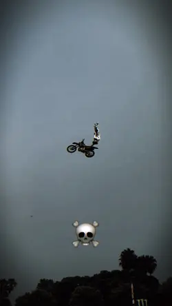 FREZEE+GLITCH 