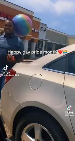 ITS GAY MONTH‼️‼️‼️