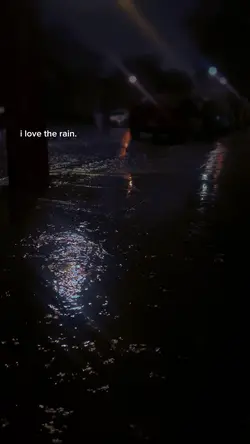 Vivid Blurry Rain ☔️