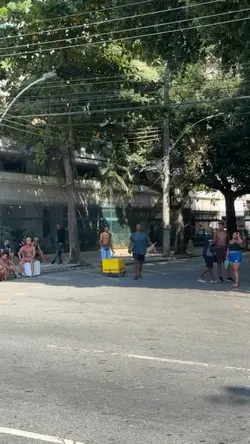 papelão é 5
