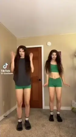 👁️👄👁️
