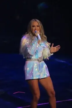 Carrie Underwood♡