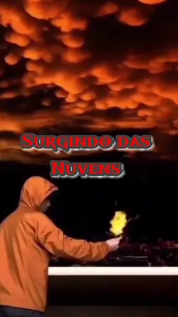 surgindo das nuvens 