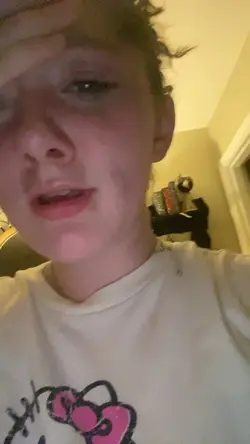 😭😭