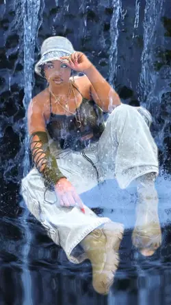 Water falls 