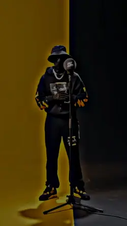 Booter Bee ~ Edit